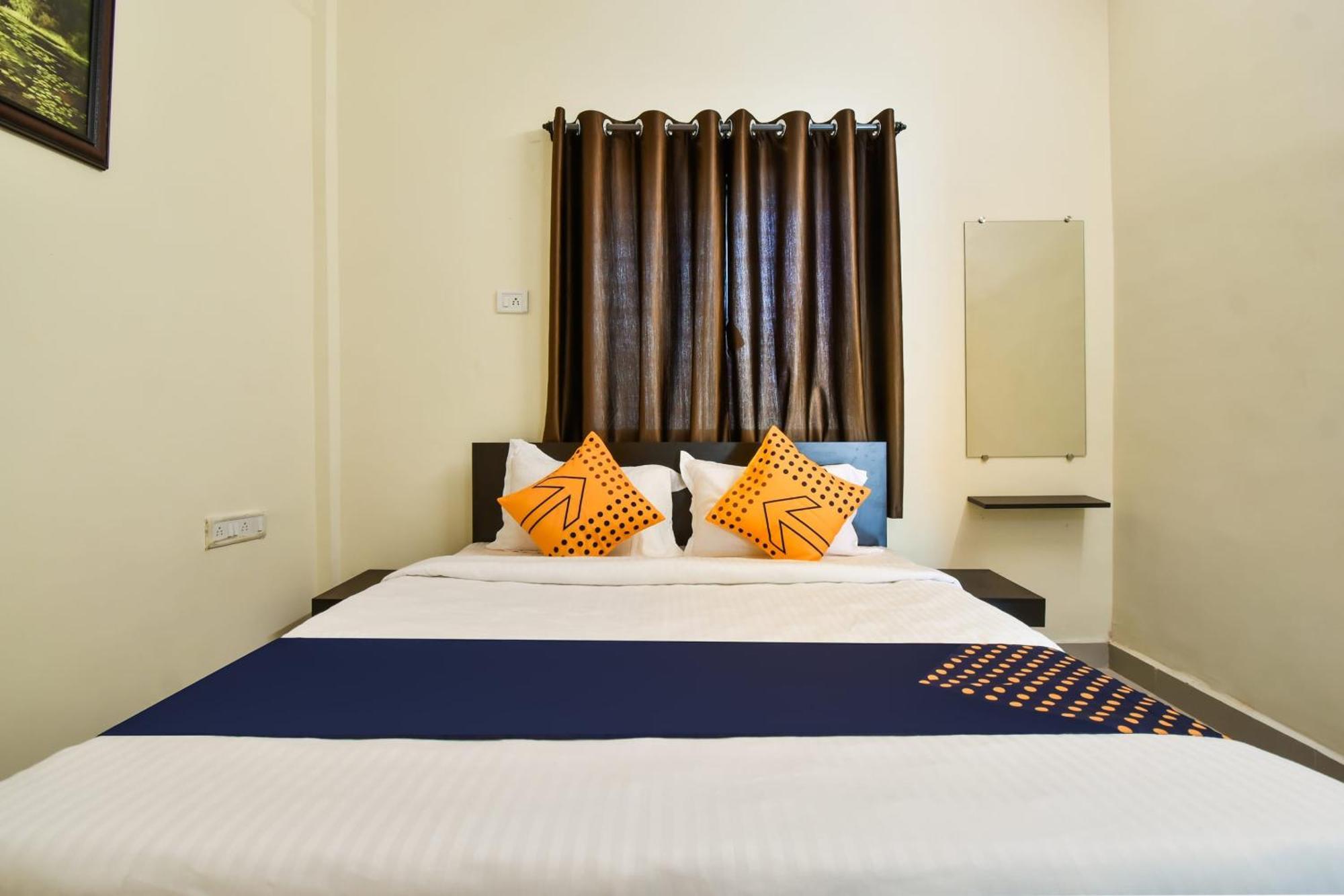 Spot On Carnival Resorts Raipur  Exterior photo