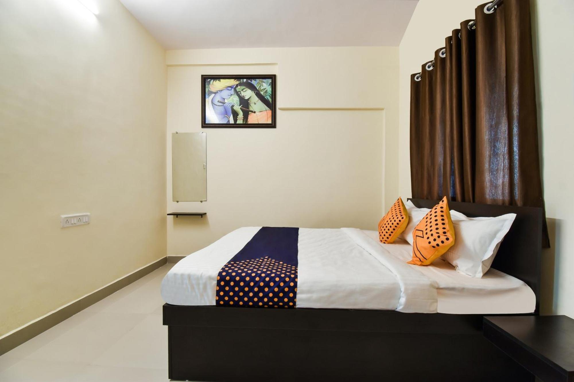 Spot On Carnival Resorts Raipur  Exterior photo